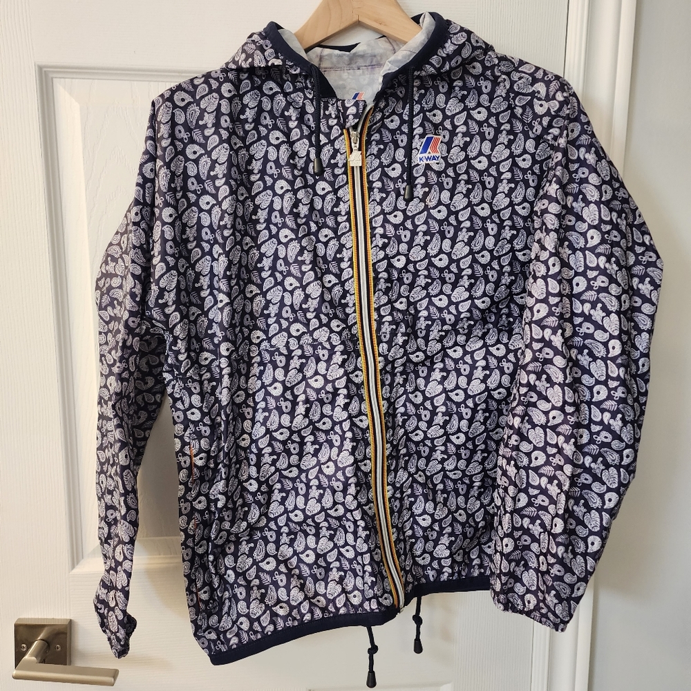 Size M Adult K-Way Wind breaker Paisley Print